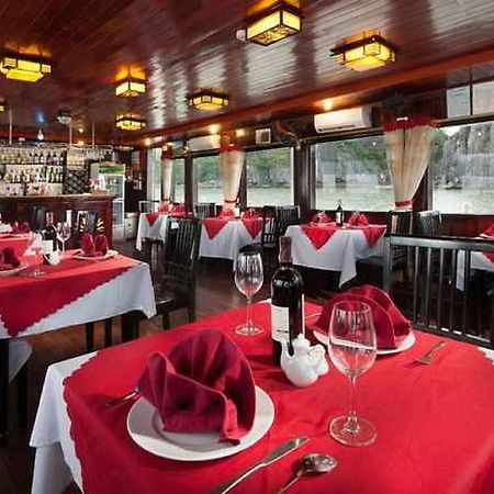 Hotel Fantasea Imperial Cruise Ha Long Exterior foto