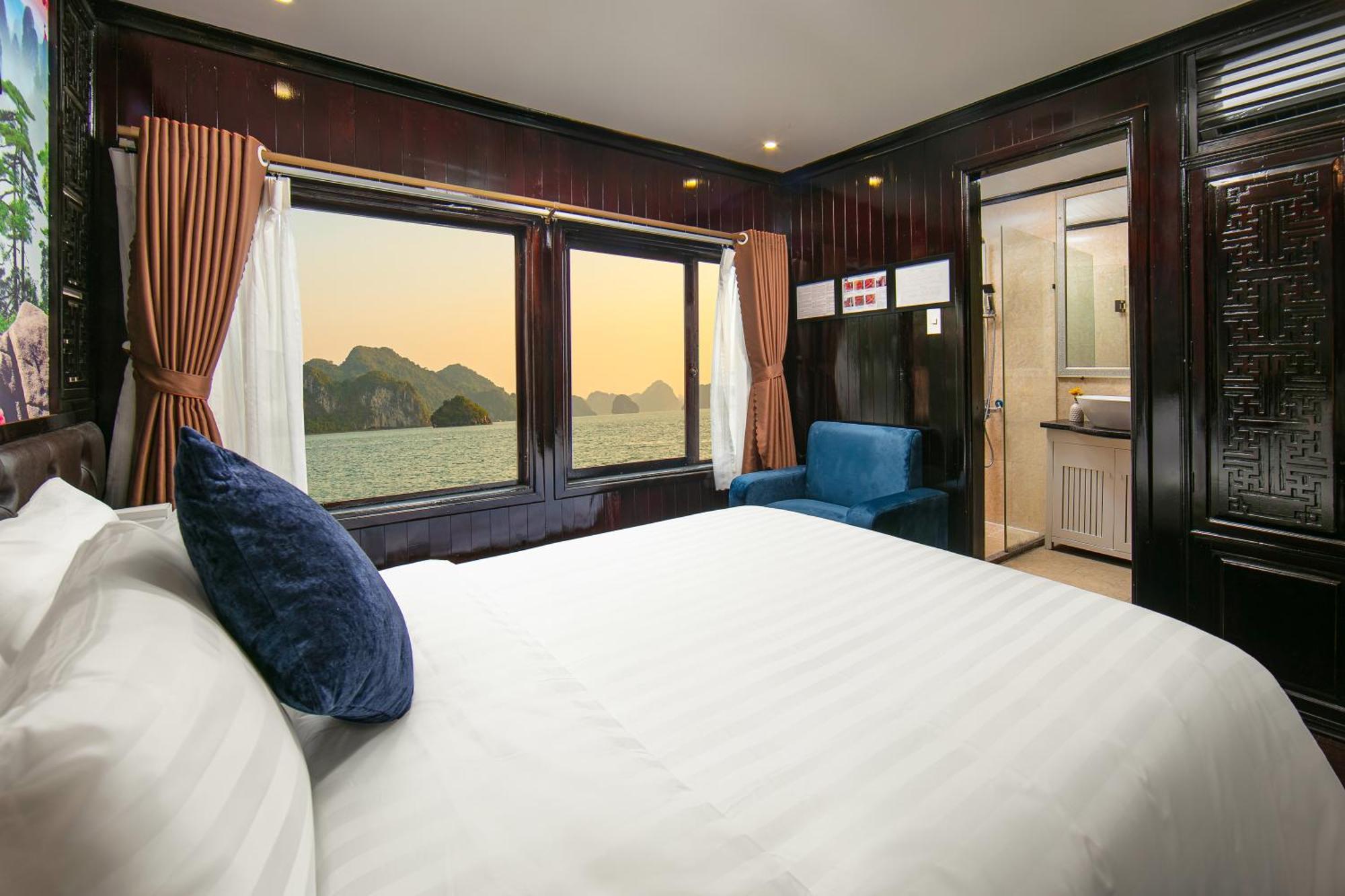 Hotel Fantasea Imperial Cruise Ha Long Exterior foto